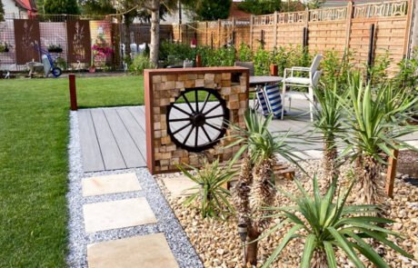 Hausgarten: Wohlfühlort für gemeinsame Mahlzeiten, Feiern oder entspannte Nachmittage.