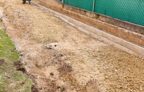 Rasengitterverlegen - Bodenvorbereitung.