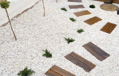 Kiesbeet ausführen.